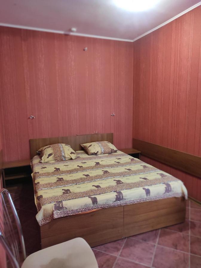 Apart-Otel'"Tsarskoe-Selo" 波尔塔瓦 外观 照片